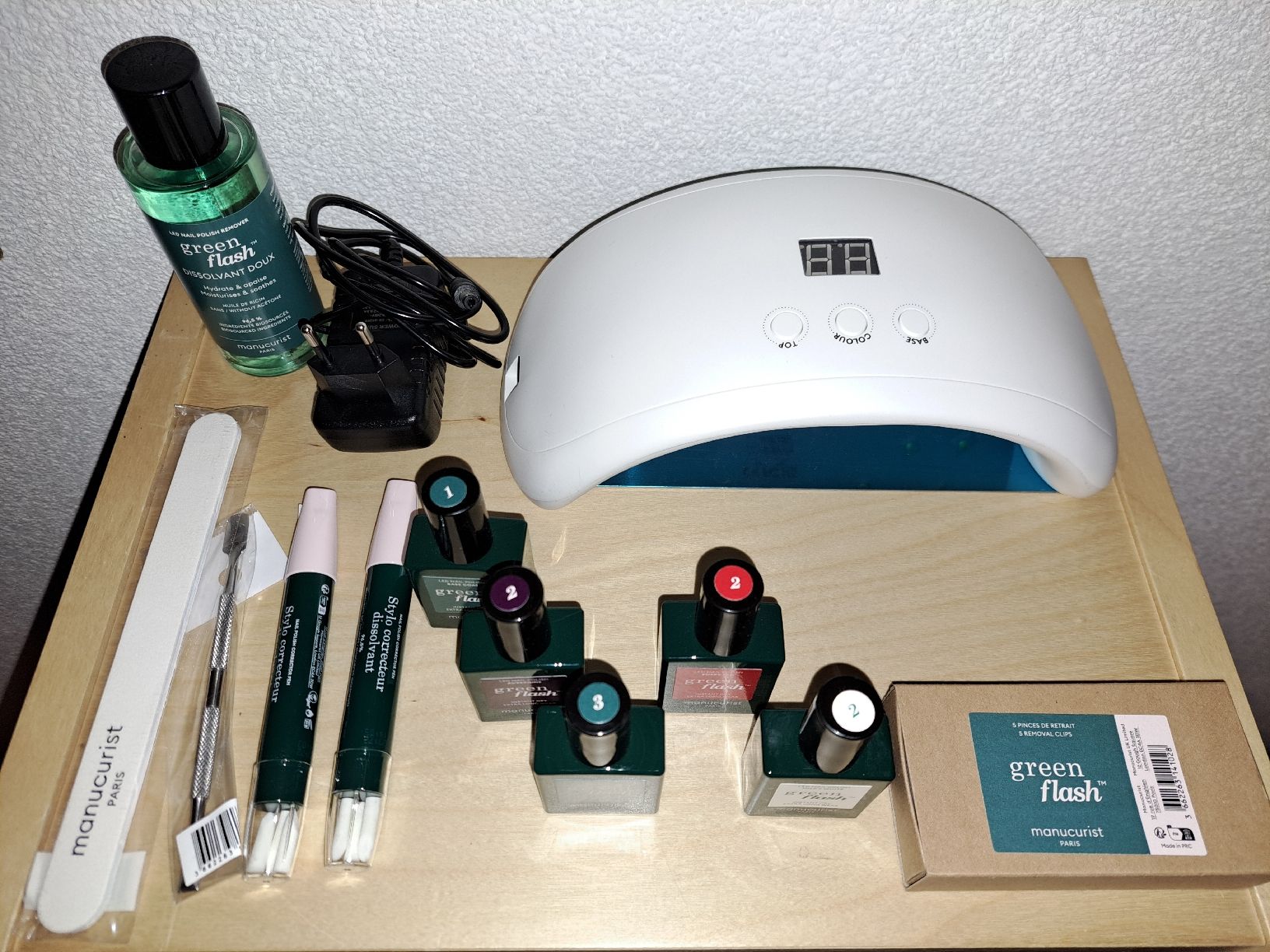 Nagellack: Kit Manucurist semi-permanent Green Flash – Neu (gemäss Beschreibung) aus Chavannes-de-Bogis von joe_videogames