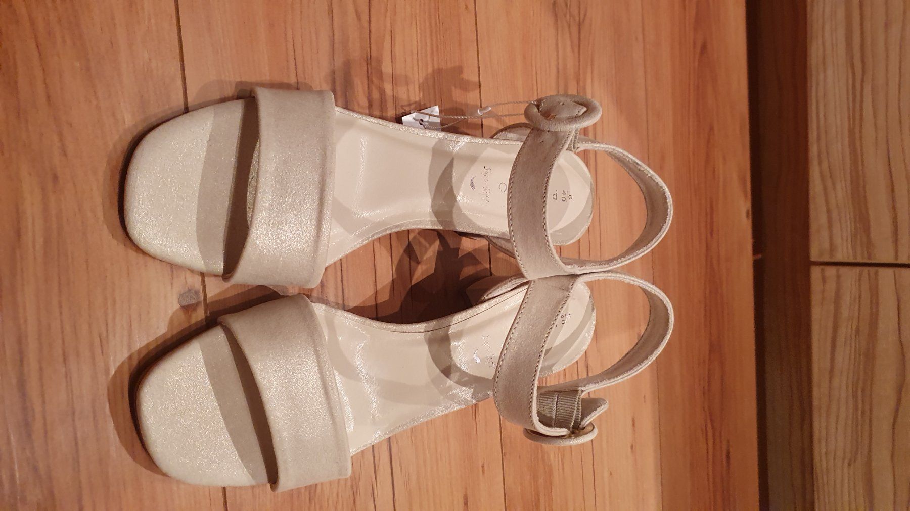 Scarpe da donna: Damenschuhe silbrig Grösse 40 – Nuovo e nell'imballaggio originale da Bitsch venduto da cka_6hff 1