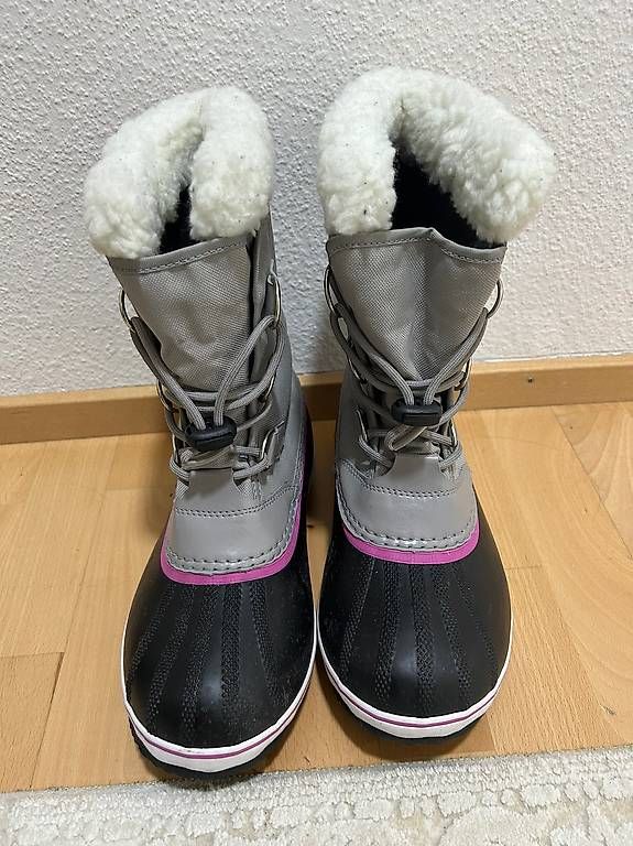 Scarpe da donna: Winther Boots  – Usato da Zürich venduto da ram_9k9v 1