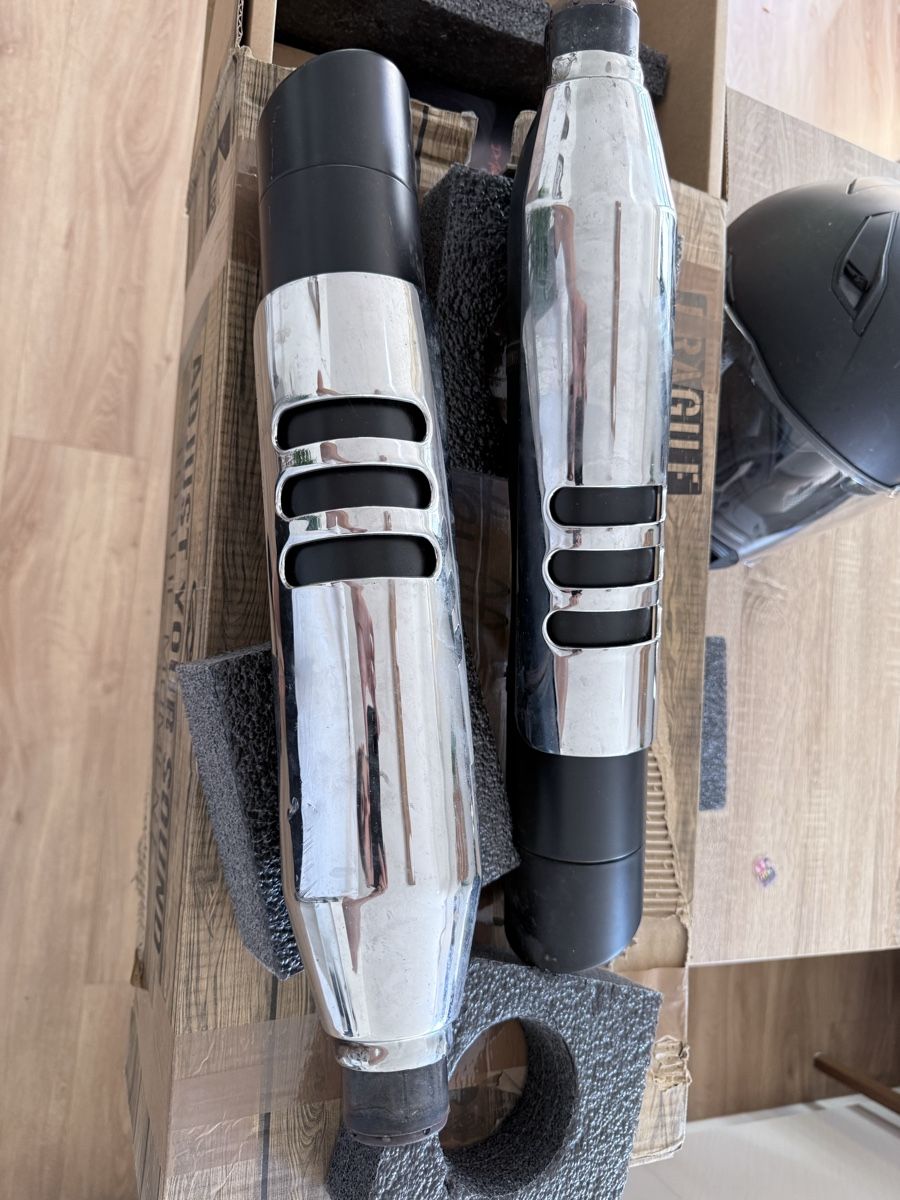 Harley-Davidson Auspuffanlagen: Échappement Harley Davidson  – Gebraucht aus Plasselb von val_6dkn