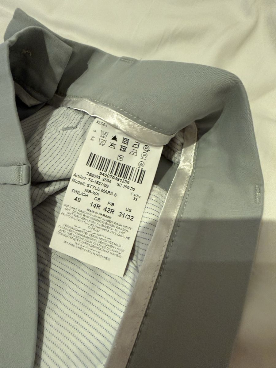 Pantaloni: Pantalon Brax gris  – Nuovo (secondo la descrizione) da Les Acacias venduto da A.cicc