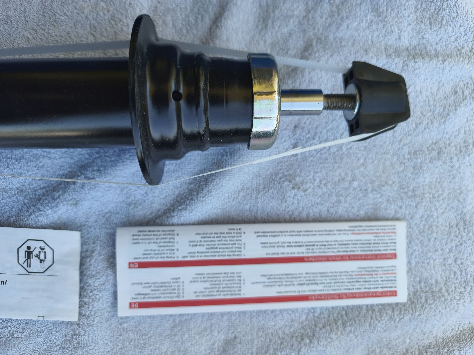 Tutti pezzi di ricambio auto: Stossdämpfer Sachs NEU – Nuovo e nell'imballaggio originale da Recherswil venduto da Sruscha58 4