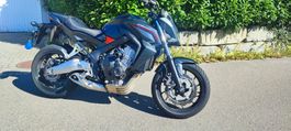 Motorrad Honda CB 650 sehr wenig Kilometer