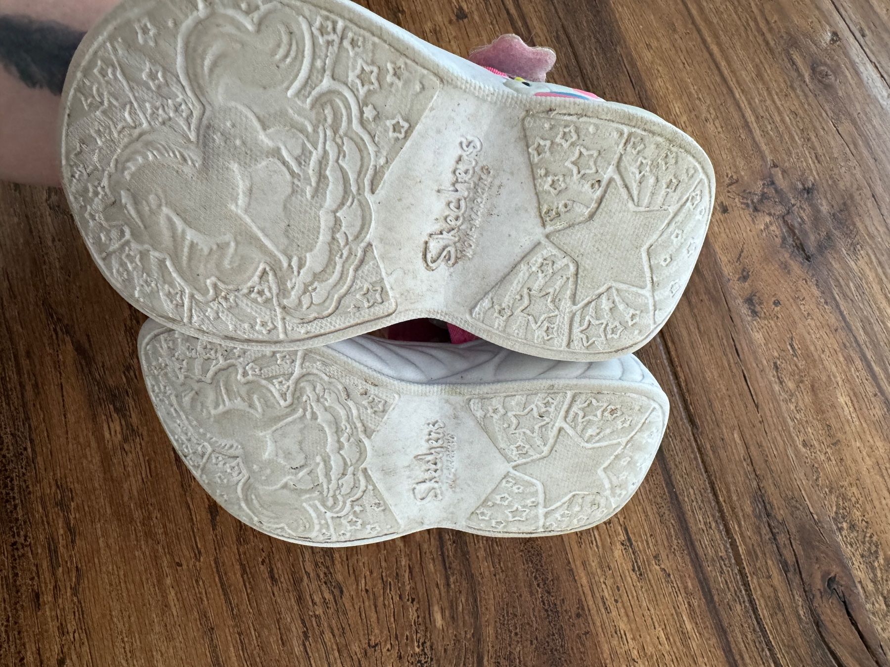 Skechers Scarpe per ragazze: Mädchen Skechers Lights Sandalen Grösse 22 – Usato da Wangen b. Olten venduto da na_wal 3