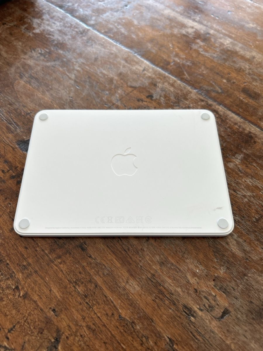 Apple Maus: Apple Magic trackpad  A1535 – Gebraucht aus Bellinzona von Yoichi