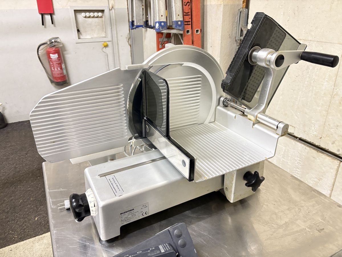 Elettrodomestici da cucina: Auffschnittmaschine – Usato da Buchs AG venduto da imar82 4