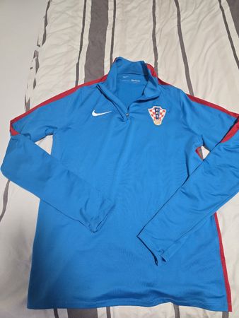 HNS Kroatien Fussball Training Anzug Grösse L! Passform/Slim