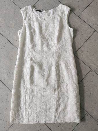 Weisses Kleid, Gr. 44, Apanage