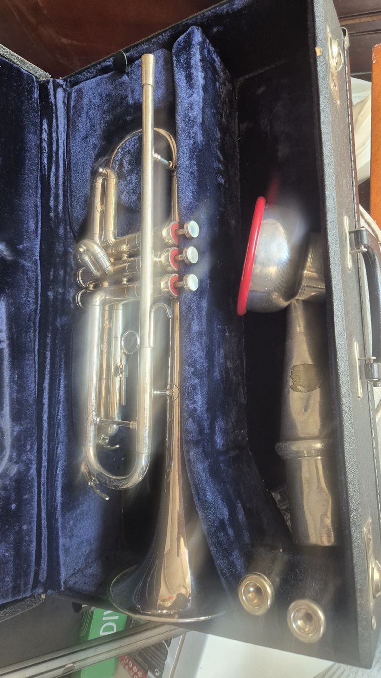 Musikinstrumente: Conn USA 6B Trompette – Gebraucht aus Rämismühle von beni0010