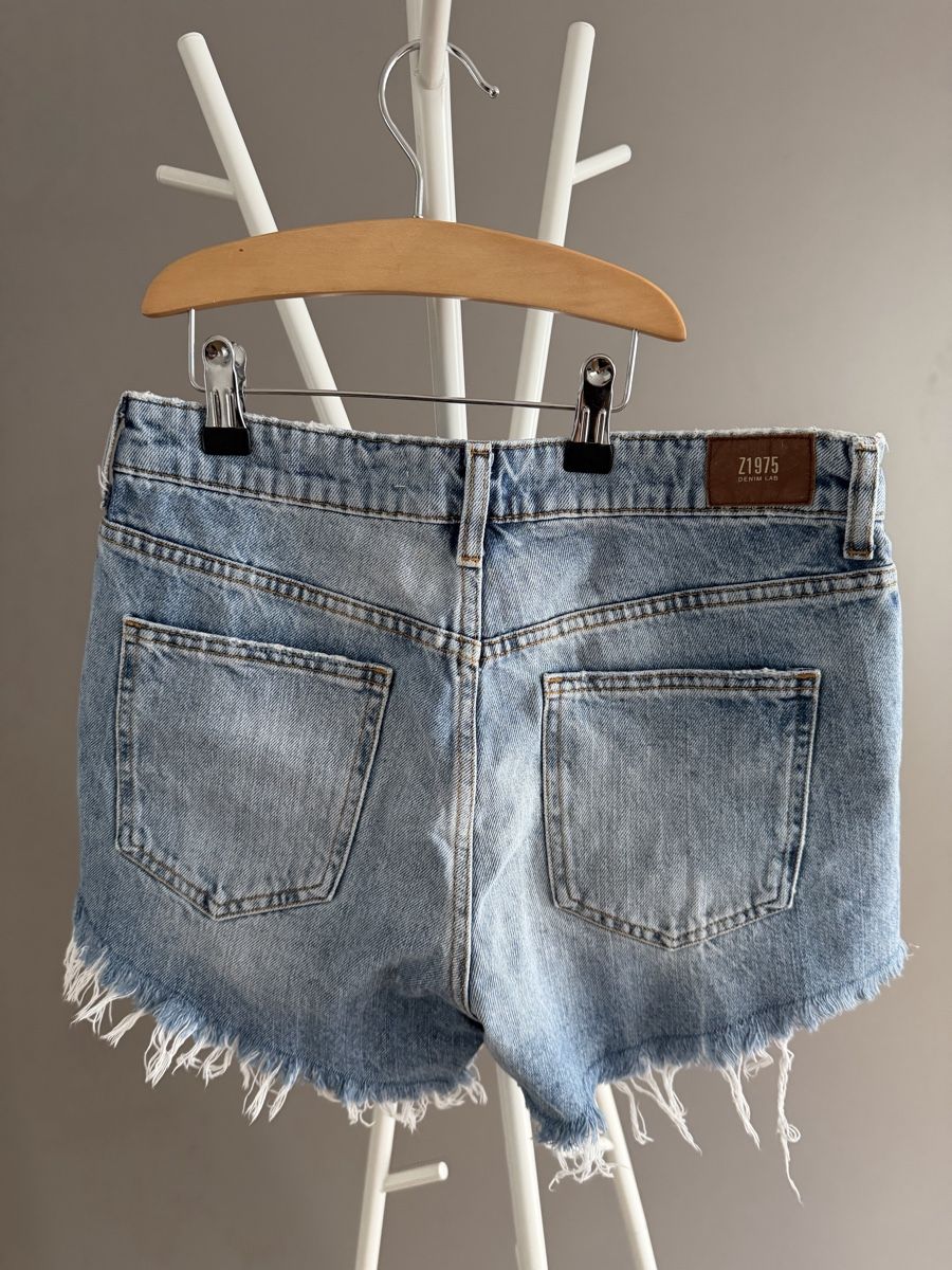 Zara Jeans: Zara denim shorts – Neu (gemäss Beschreibung) aus Olten von Solongoo 2