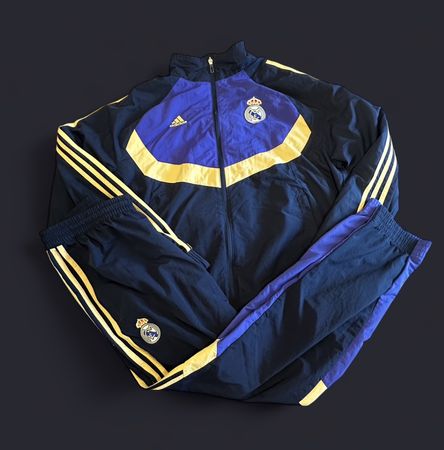 Real Madrid Trainingsanzug Adidas, Top Zustand, Grösse M