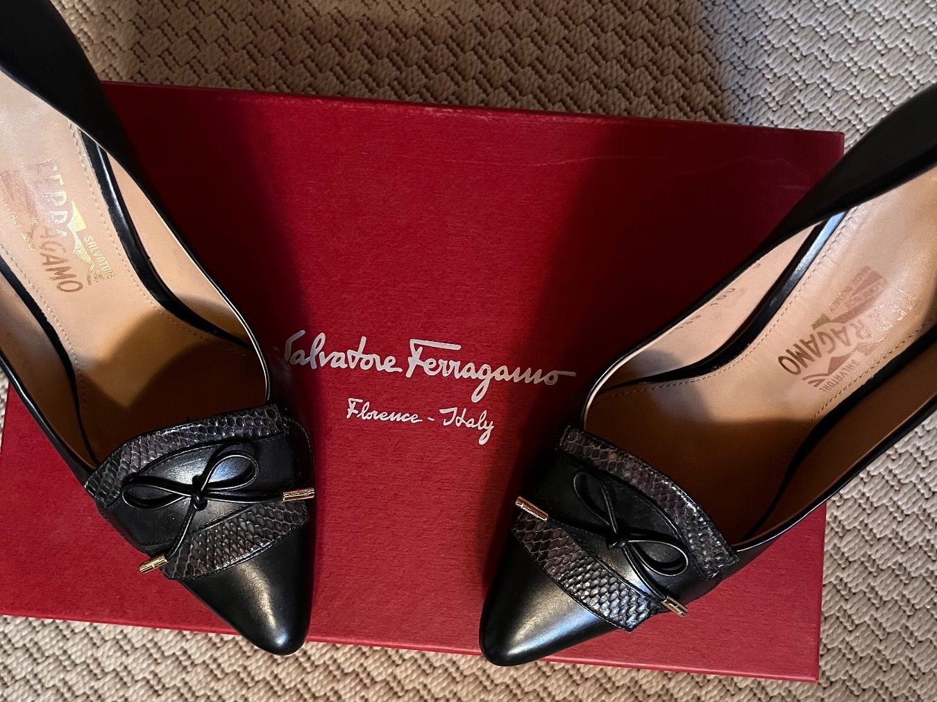 Salvatore Ferragamo Damenschuhe: Salvatore Ferragamo Pumps Gr.40.5 – Gebraucht aus Wädenswil von Iana32 6