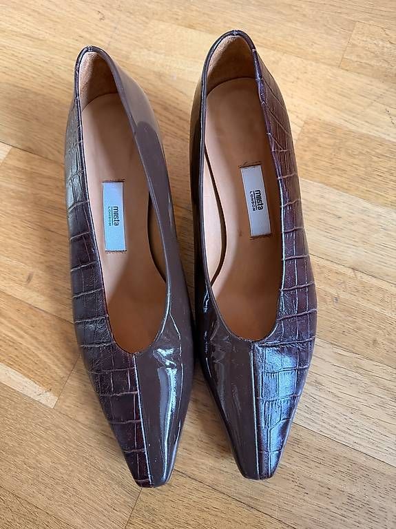 Scarpe da donna: MIISTA Leder Pumps Gr. 39 – Usato da Zürich venduto da niccita83