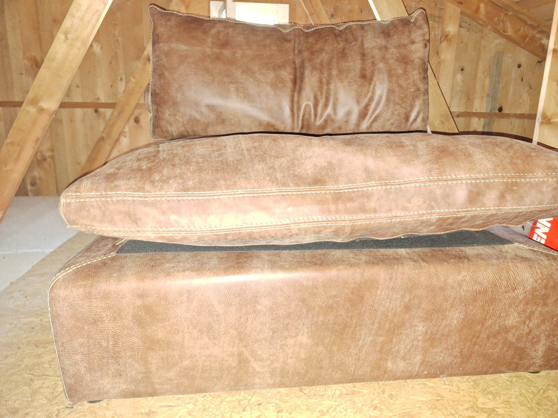 Divani: Ital. Leder Sofa Sitz – Usato da Schalunen venduto da Pierinoll