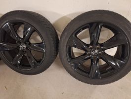 Winterräder Infiniti 265/45 R21 Vredestein schwarz