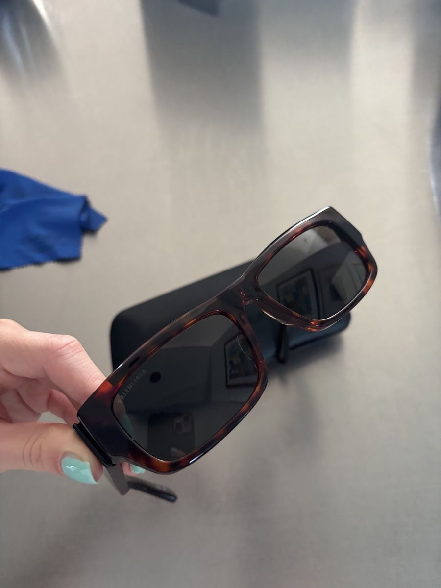 Balenciaga Occhiali & Lenti: Balenciaga Sonnenbrille  – Nuovo (secondo la descrizione) da Horgen venduto da stu_cjc8 6