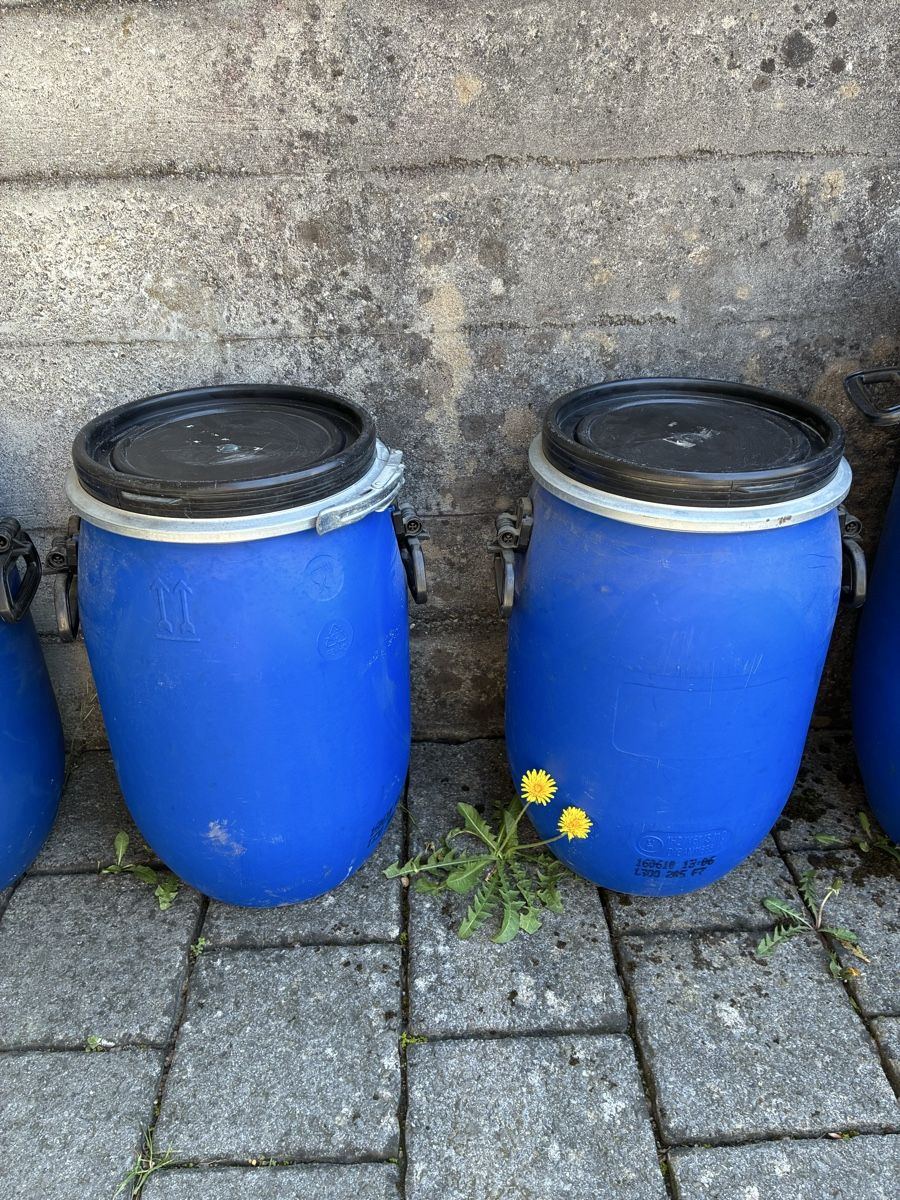 Accessori: Futterfässer, Kunststoff Fässer – Usato da Gränichen venduto da SabineZ01 2