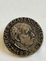 Anstecknadel Zürcher Knaben 1935 mit Louis Meyer(S38)