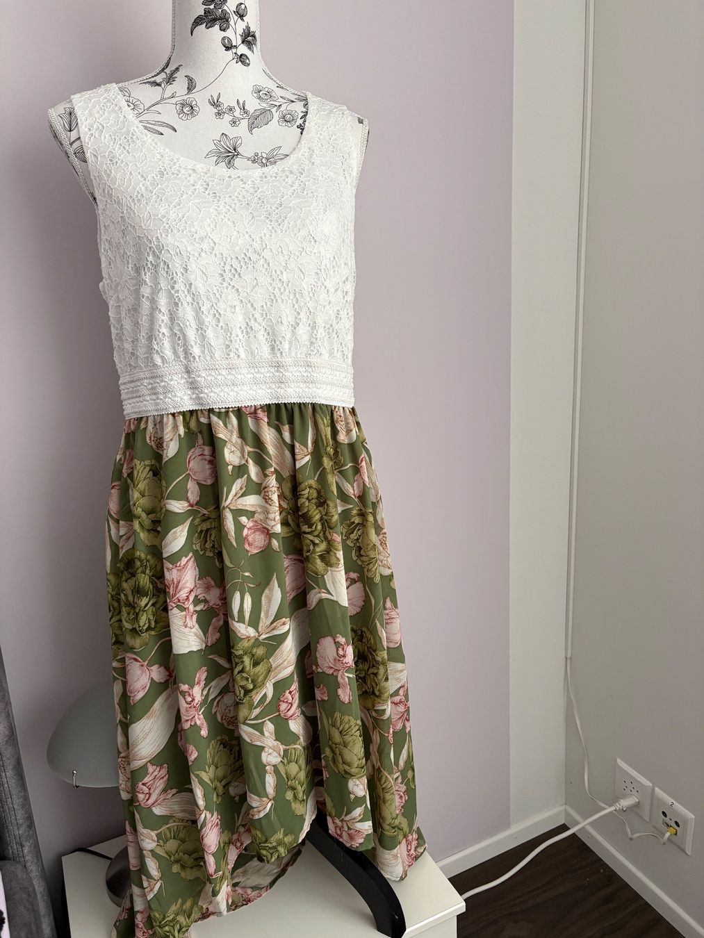 Kleider: Sommerkleid Gr. L Chicorée NEU – Neu (gemäss Beschreibung) aus Bergdietikon von Utiger55