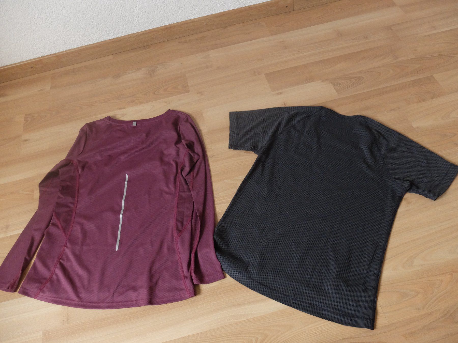 Odlo T-shirt: T-Shirt Odlo / Pull Perform 38// Envoi / Versand OK – Usato da Les Breuleux venduto da malice_13 1