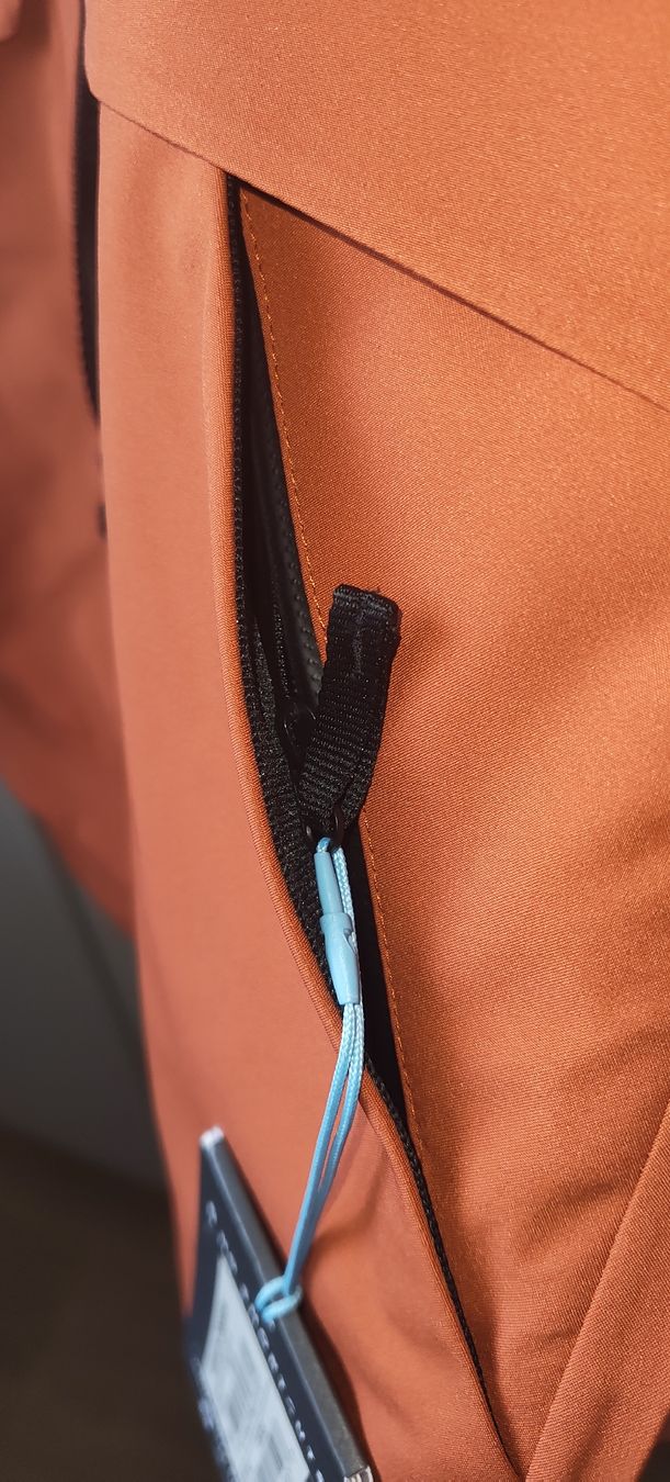 Scott Giacche: Scott Tech coat 3L  jacket, size XS, new with tags. – Nuovo e nell'imballaggio originale da Zürich venduto da Yamiyam8 4