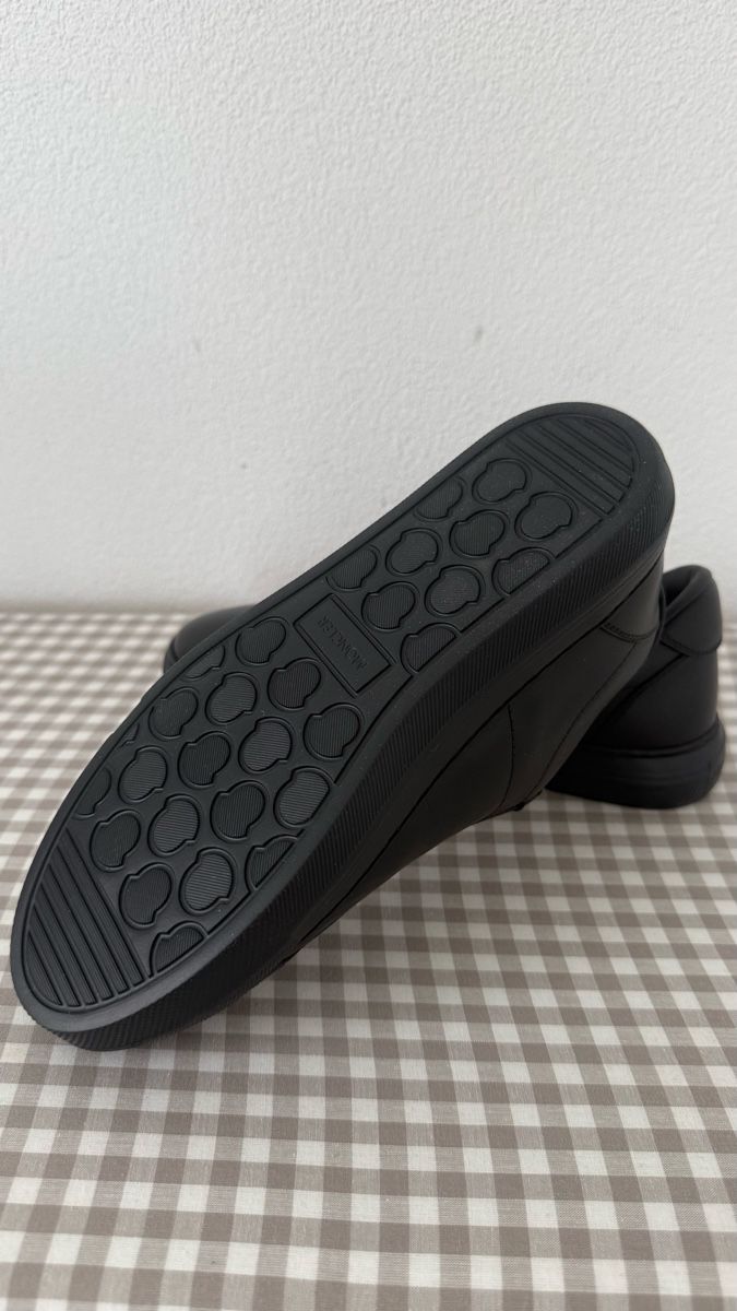 Moncler Scarpe da donna: Moncler Monaco Sneakers Gr.37 schwarz NEU – Nuovo e nell'imballaggio originale da Beringen venduto da kul_98rz 2