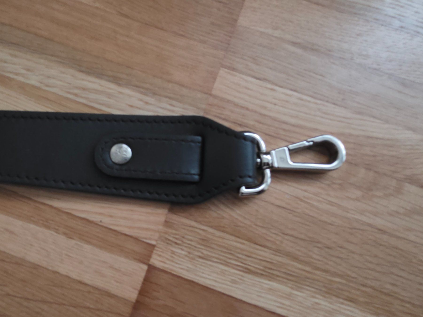 Maison Mollerus Sonstige Kleidung & Accessoires: Maison Mollerus Taschenhenkel Goofy – Gebraucht aus Zürich von Sokaina 4