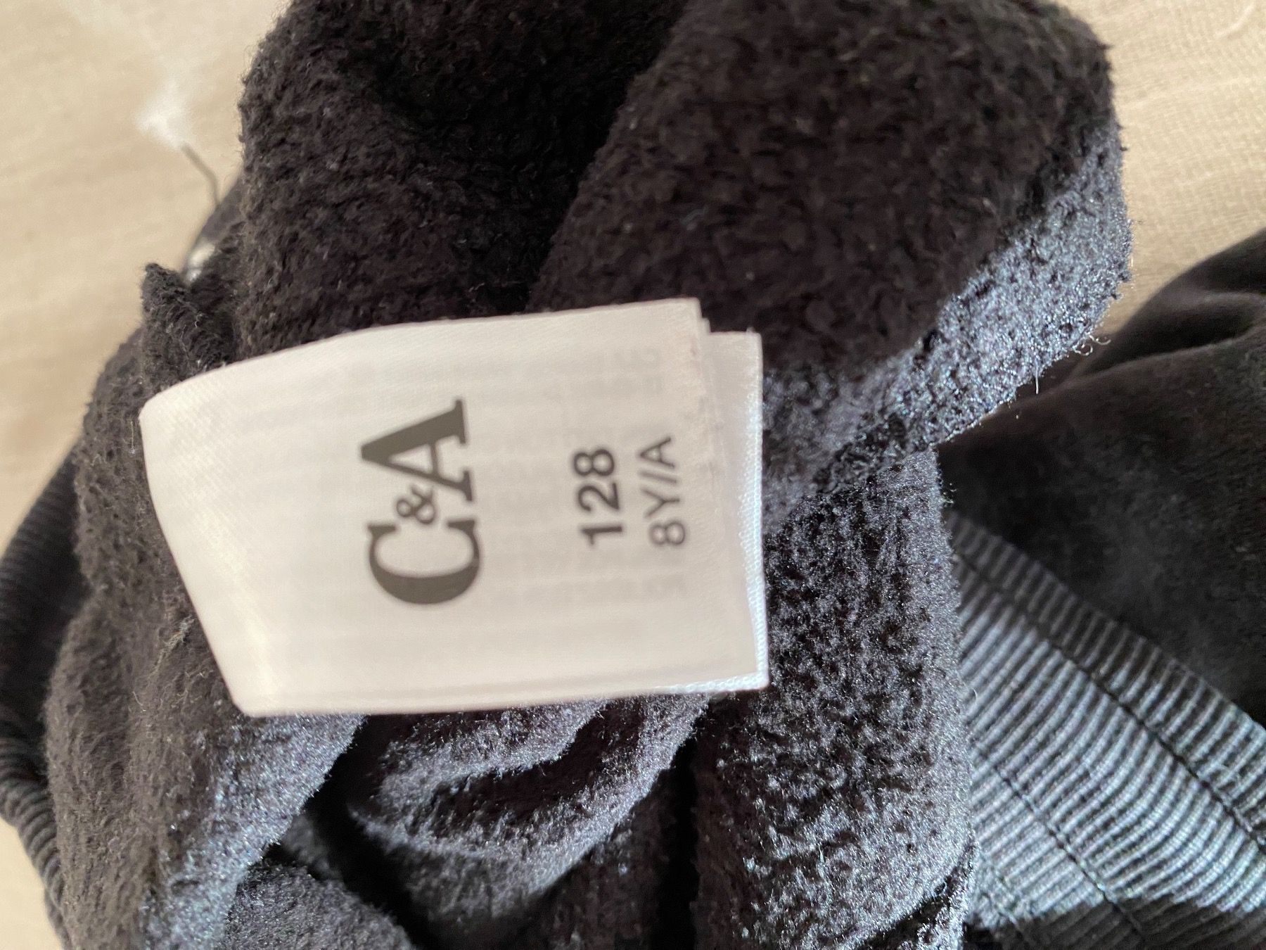 C&A Pantaloni: C&A Training Hosen, Gr.128 – Usato da Vezia venduto da luce2011 2