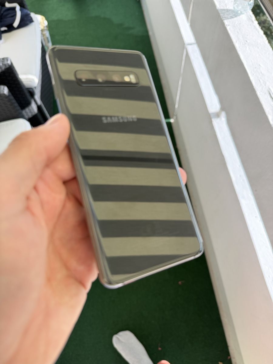 Samsung Handys / Smartphones: Samsung galaxy S10 – Gebraucht aus Meilen von Veds 7