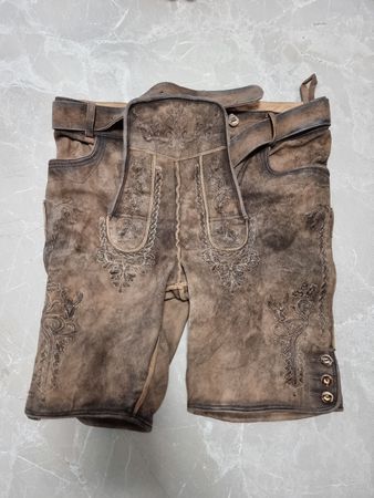 Herren-Lederhose aus echtem Leder – perfekt fürs Oktoberfest