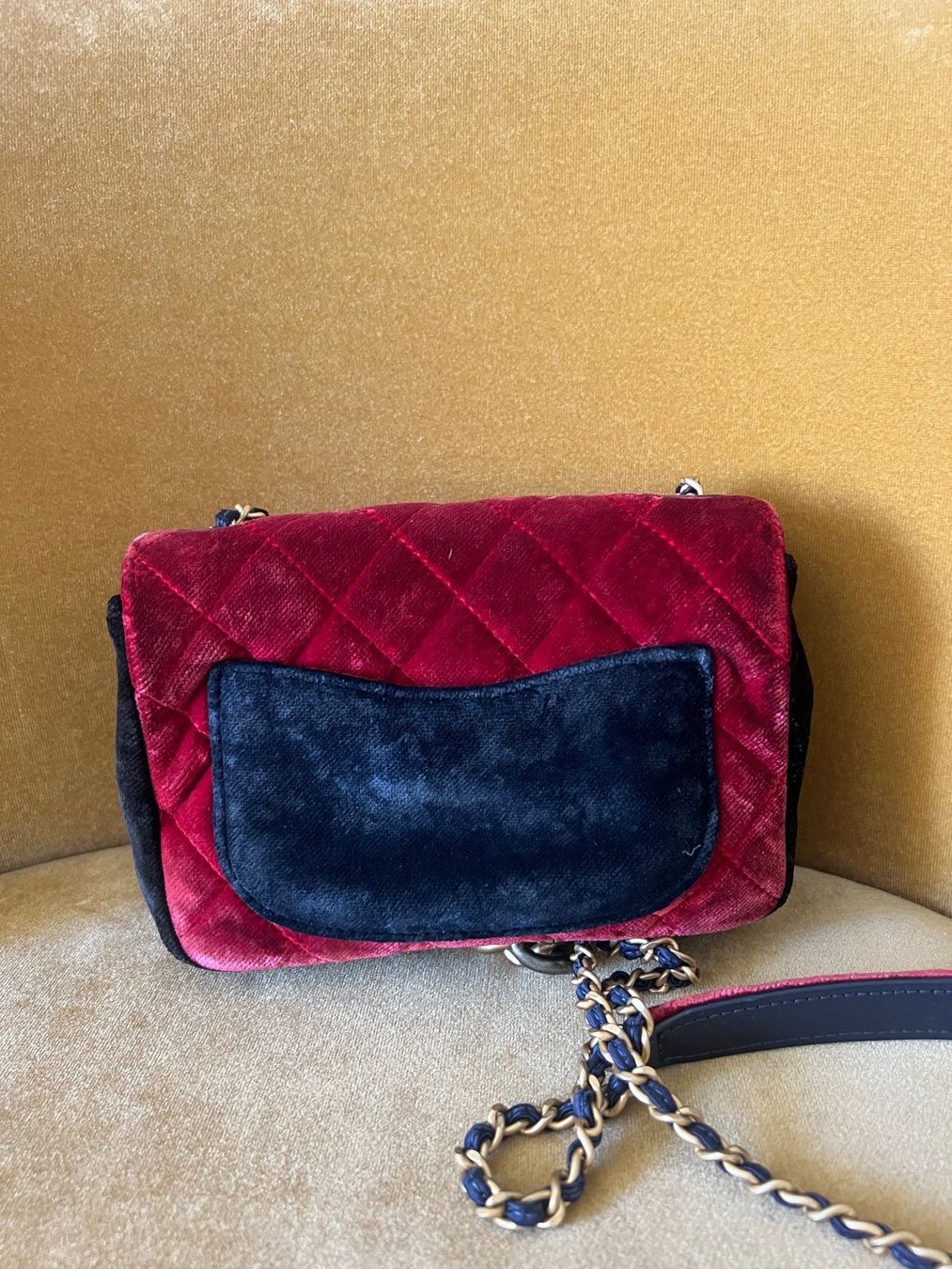 Chanel Taschen: Sac Chanel en velours tricolor – Gebraucht aus Lutry von roxypoxy 2