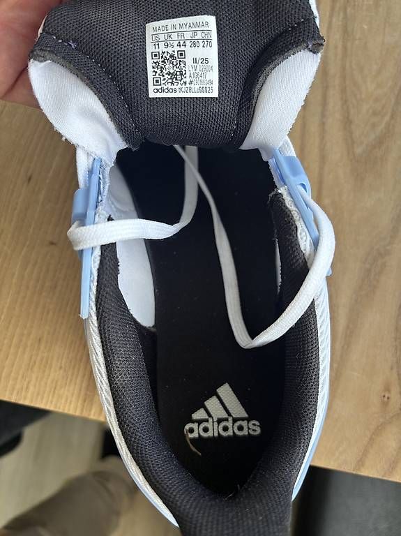 Scarpe da uomo: Adidas Ultimashow Unisex Grösse 44 – Usato da Staufen venduto da mice99 1