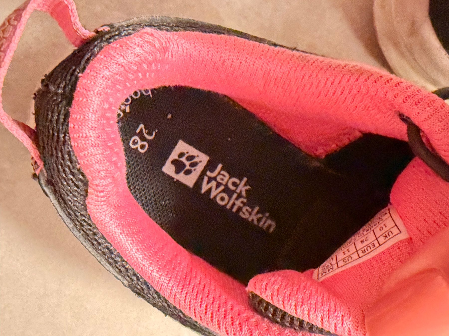 Jack Wolfskin Scarpe per ragazze: Jack Wolfskin Schuhe, Mädchen, Wanderschuhe, 28 – Usato da Wilen b. Wil venduto da carpediem25 3