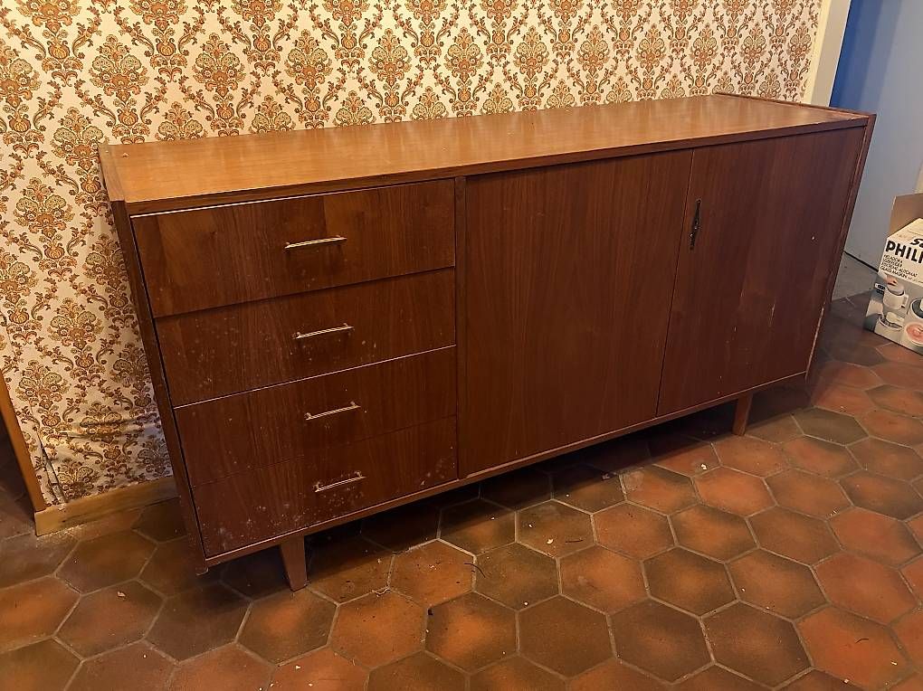 Commodes: Meuble bas en bois – D'occasion à Epalinges par jpe_2twg