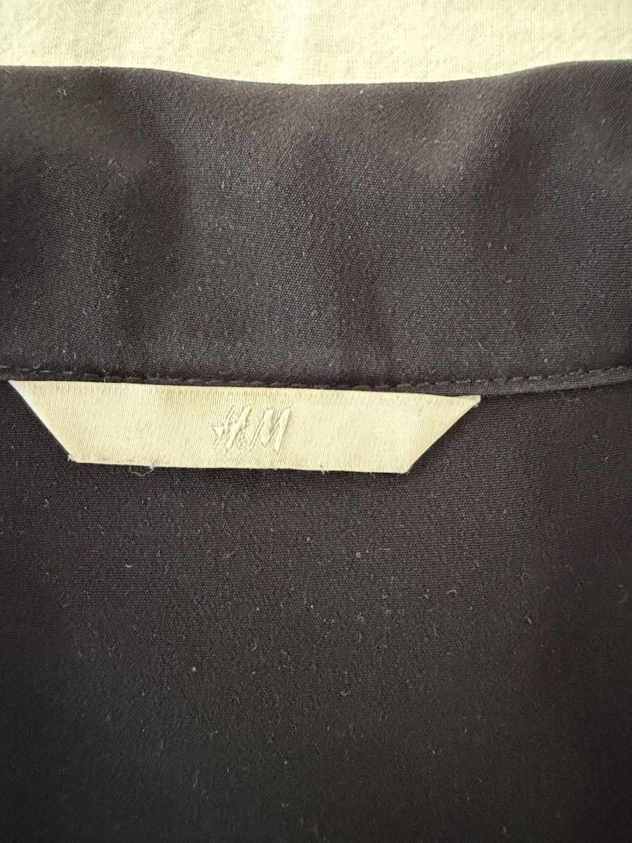 H&M Camicette: H&M Black Blouse - Smart & Casual Essential, Size 38 – Usato da Zürich venduto da jus_sw7l 4