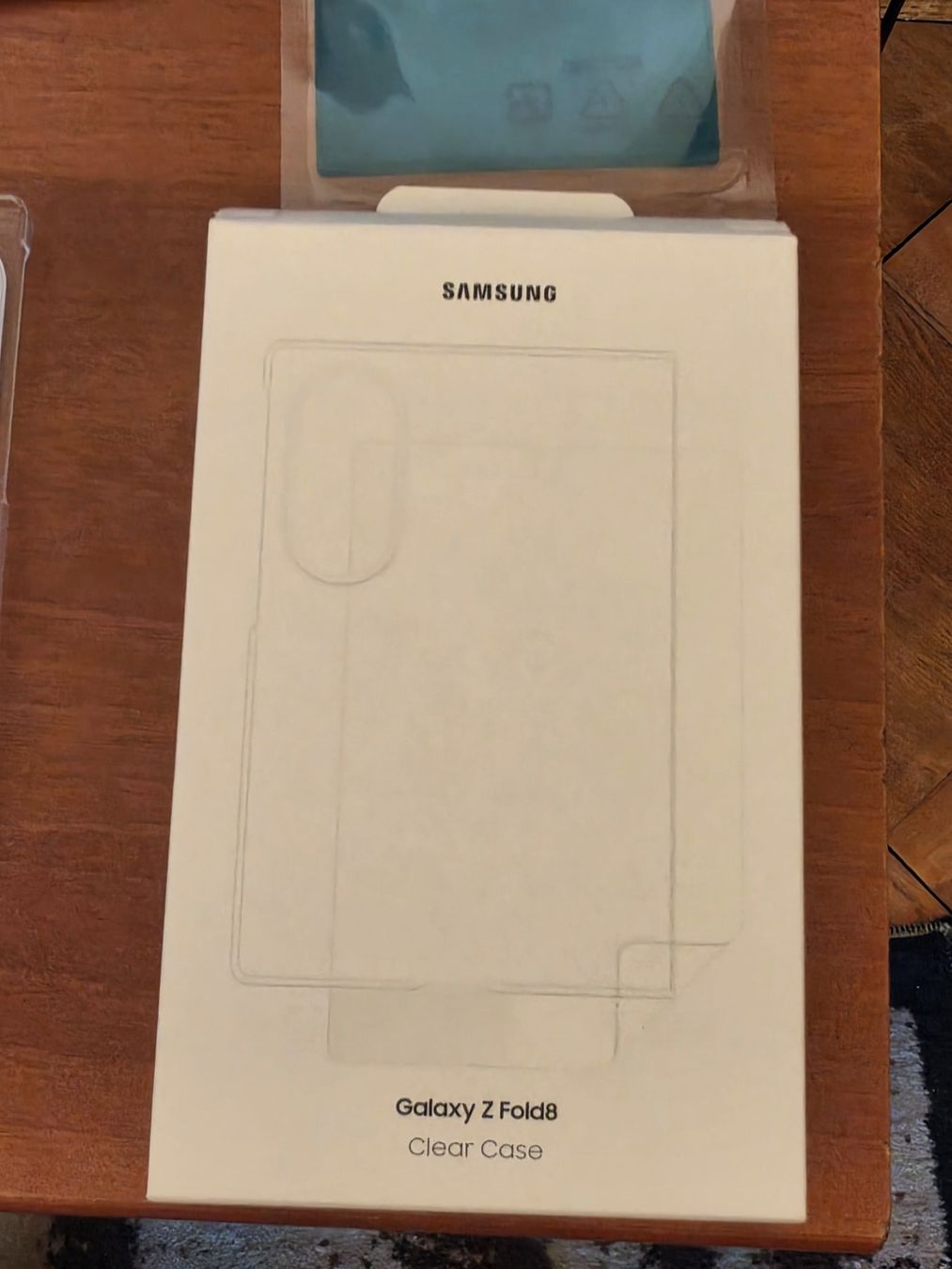 Samsung Cover & Protezioni schermo: Samsung Z fold8 Clear Case – Usato da Genève venduto da DigitalEco 2