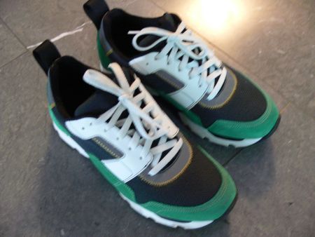 MARNI Sneaker, neuwertig, Gr. 44, stylisch in den Sommer