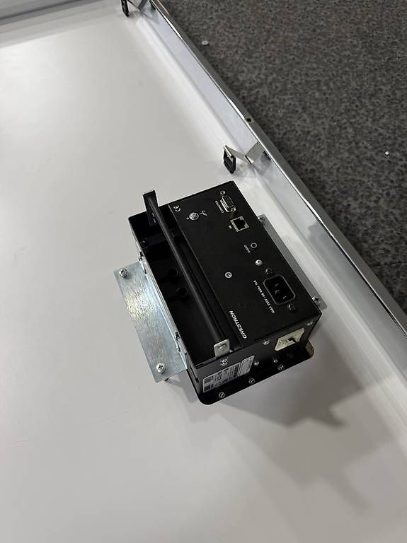 Tavoli: USM Haller Tisch – Usato da Glattbrugg venduto da q-aderdesign 3