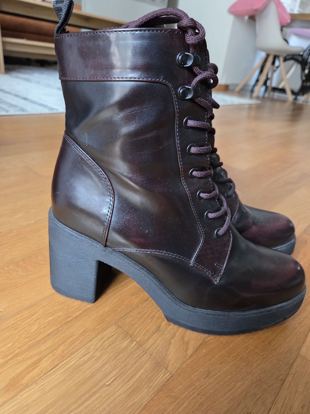 Buffalo Scarpe da donna: Buffalo Lederstiefel Gr. 41 – Nuovo (secondo la descrizione) da Stansstad venduto da Urs-_6362