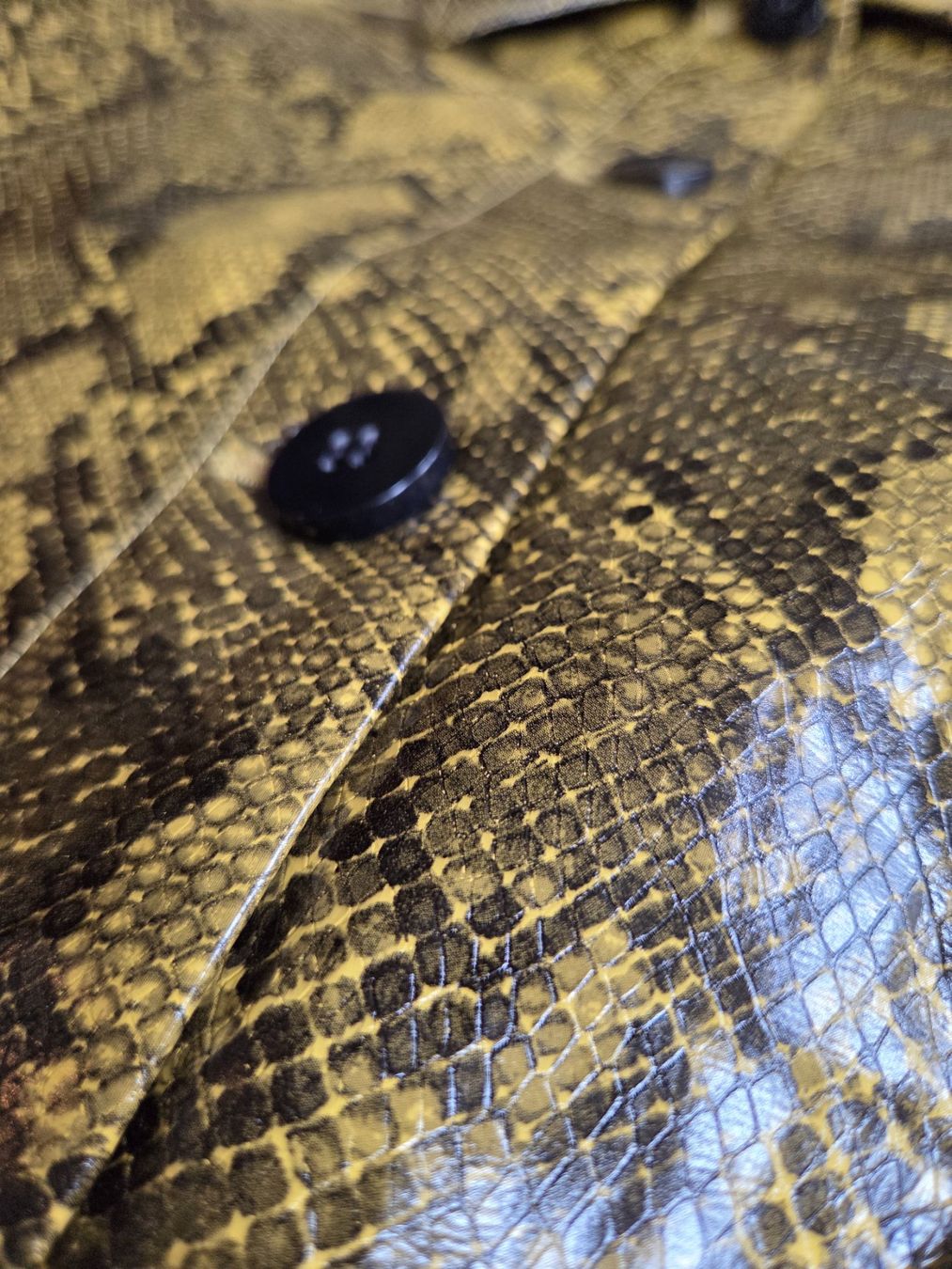 Cappotti: Baum und Pferdgarten Mantel Snake Print Oversized – Nuovo (secondo la descrizione) da Bern venduto da -Aniko- 4