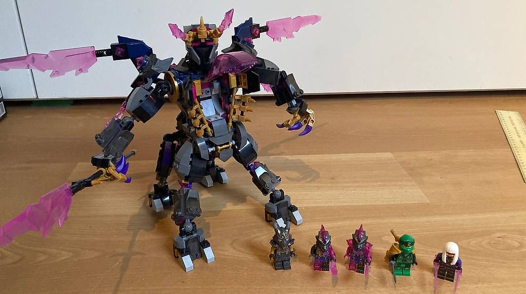 Jouets: Ninjago der Kristallkönig – D'occasion à Frauenkappelen par ann_65rk 2