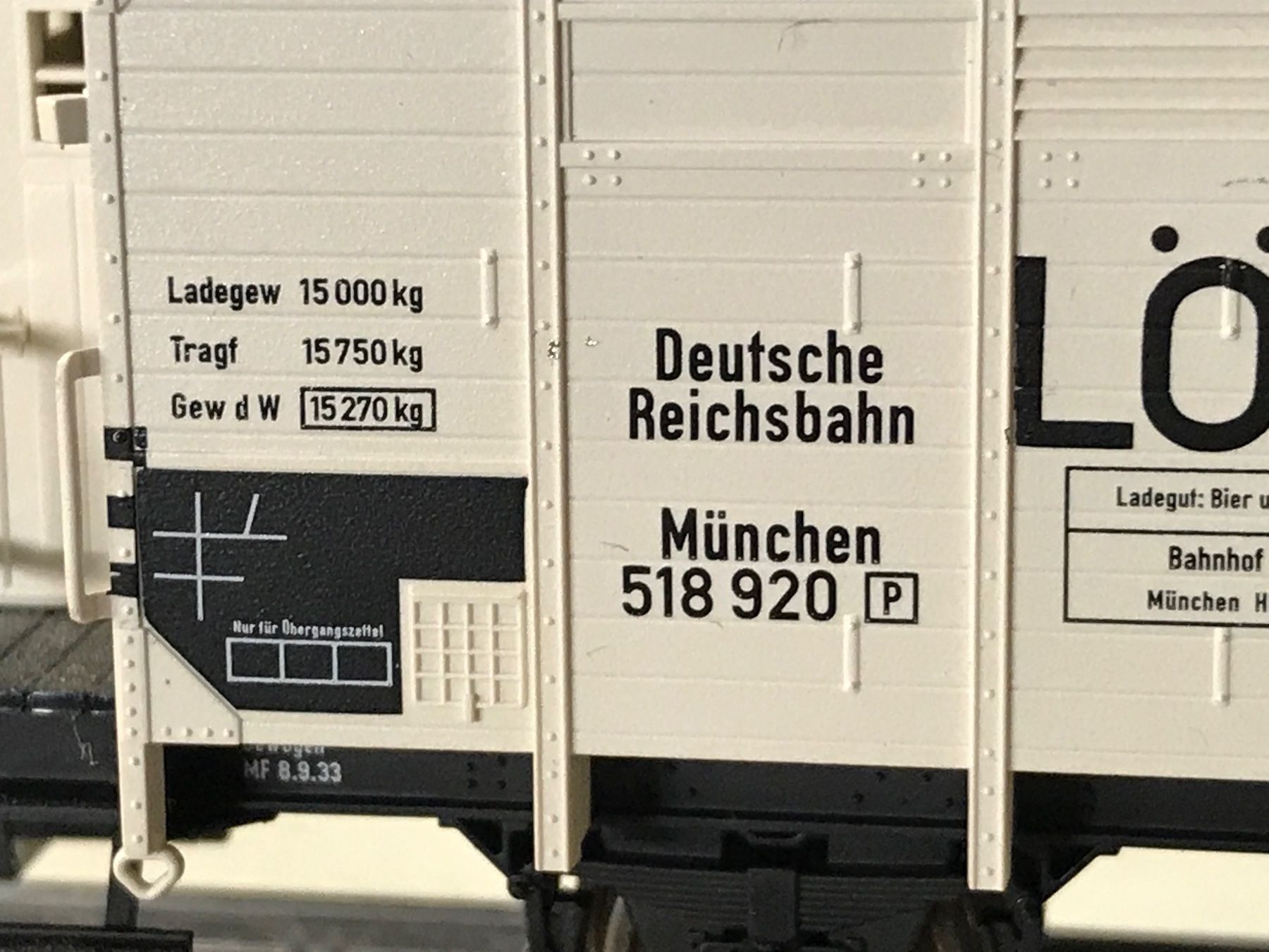 Fleischmann Modellini di ferrovie: Fleischmann Löwenbräu – Nuovo e nell'imballaggio originale da Gossau SG venduto da Krokodil344 4