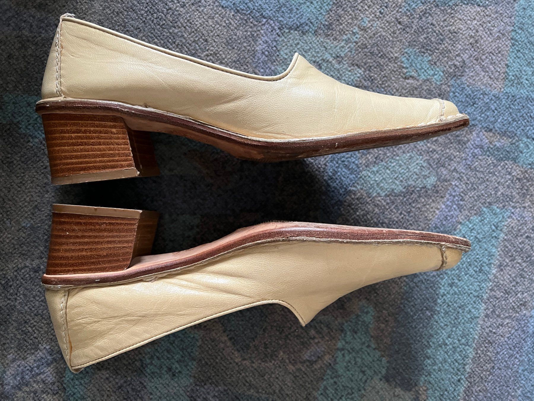 Damenschuhe: BATA Damenschuh Pumps  Gr. 37 – Gebraucht aus Frümsen von amadiss 1