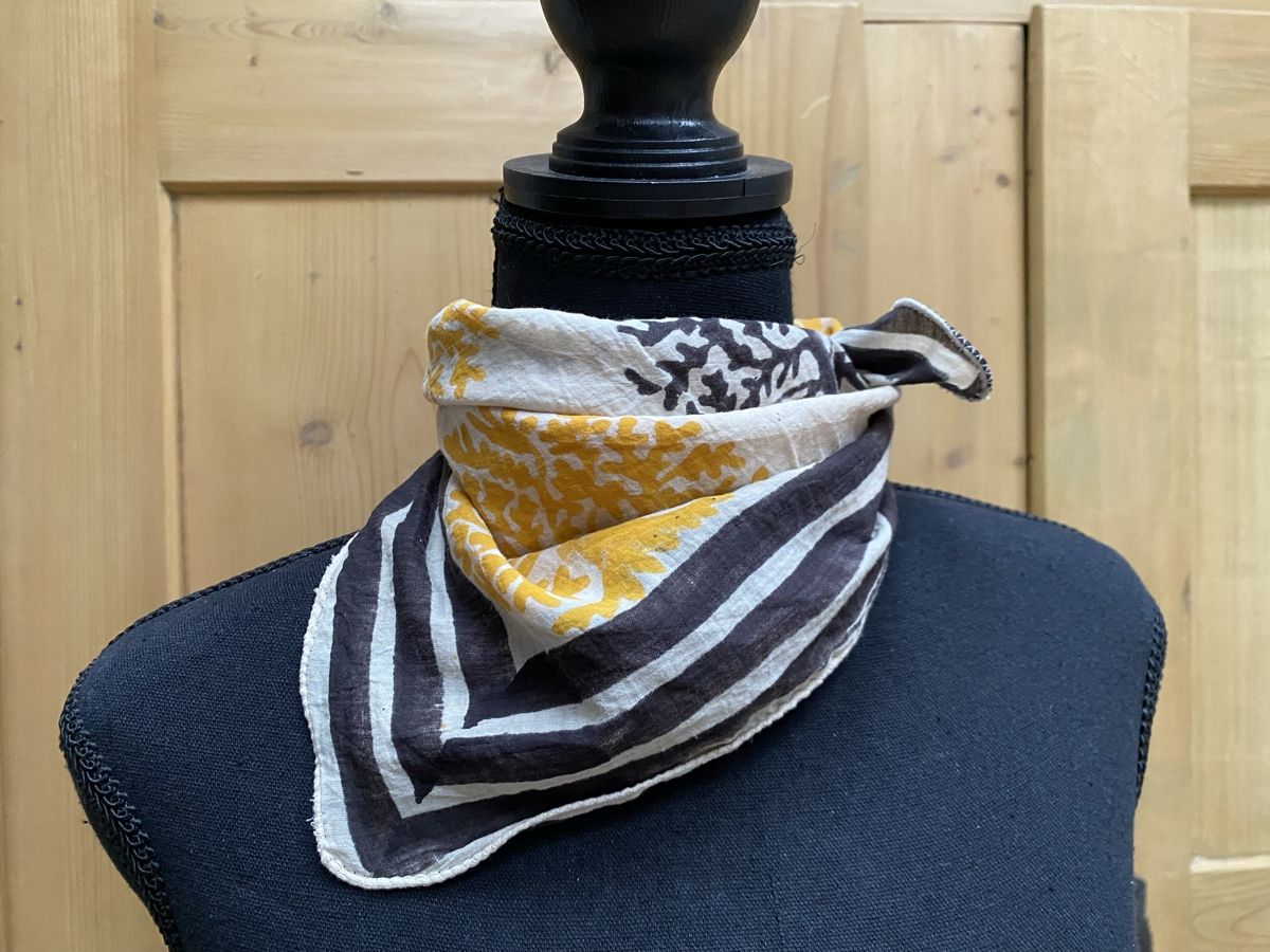 Foulard & Sciarpe: Nicki Tuch Baum Baumwolle Halst – Nuovo (secondo la descrizione) da Buochs venduto da H16 3