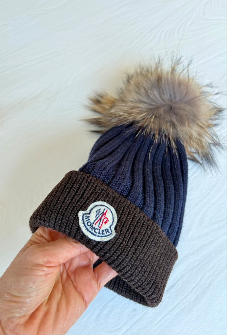 Moncler Hüte, Mützen & Caps: Moncler cuffia in lana – Gebraucht aus Rancate von FiorAngela011