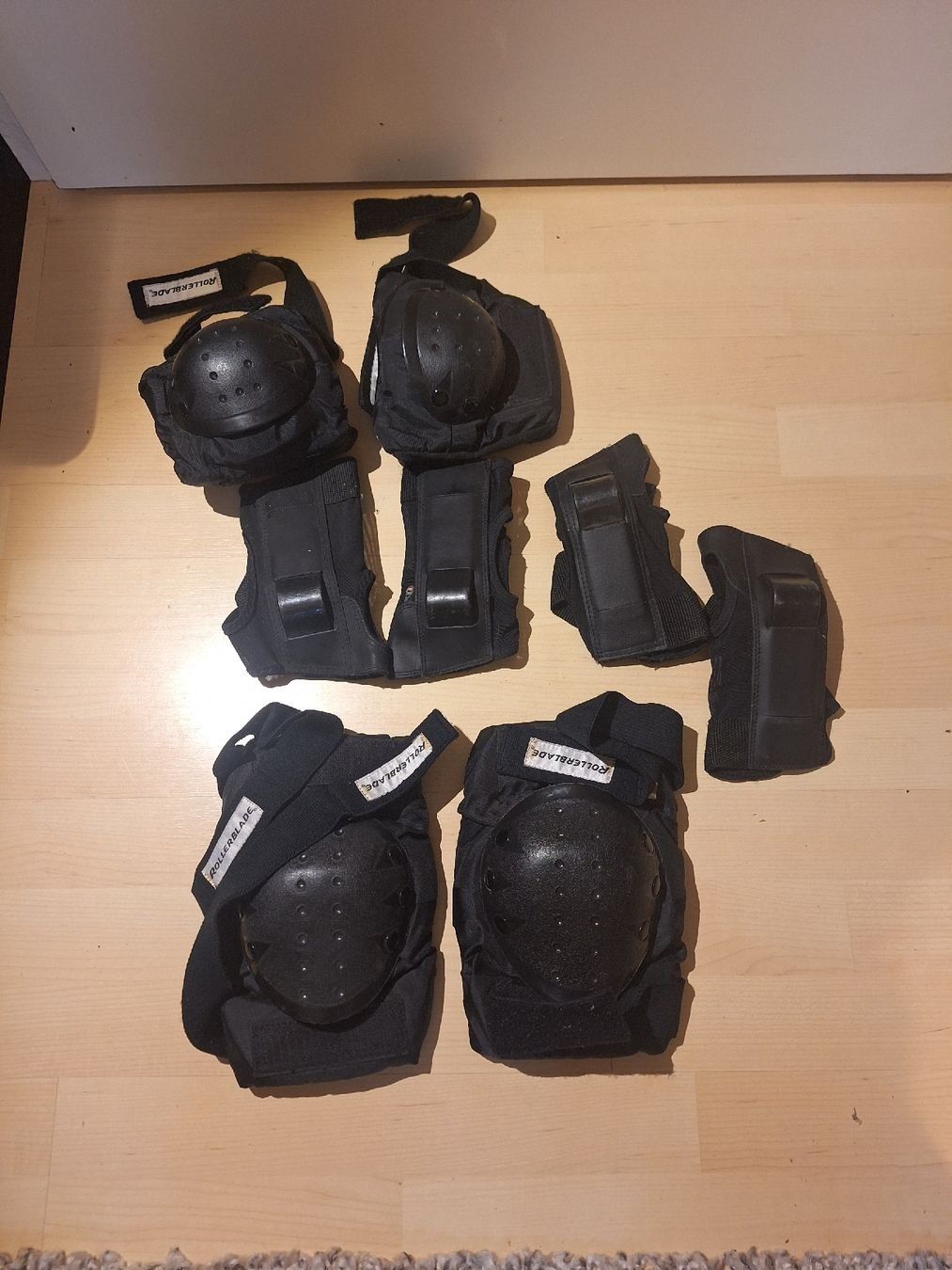 Protezioni & Imbottiture: Schoner Set für Kinder – Usato da Ipsach venduto da nik_6hkj 1