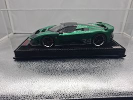MR Ferrari F80 1:18