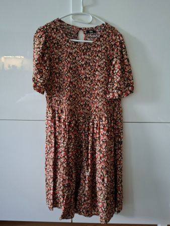 Gesmoktes Blumenkleid Grösse XL