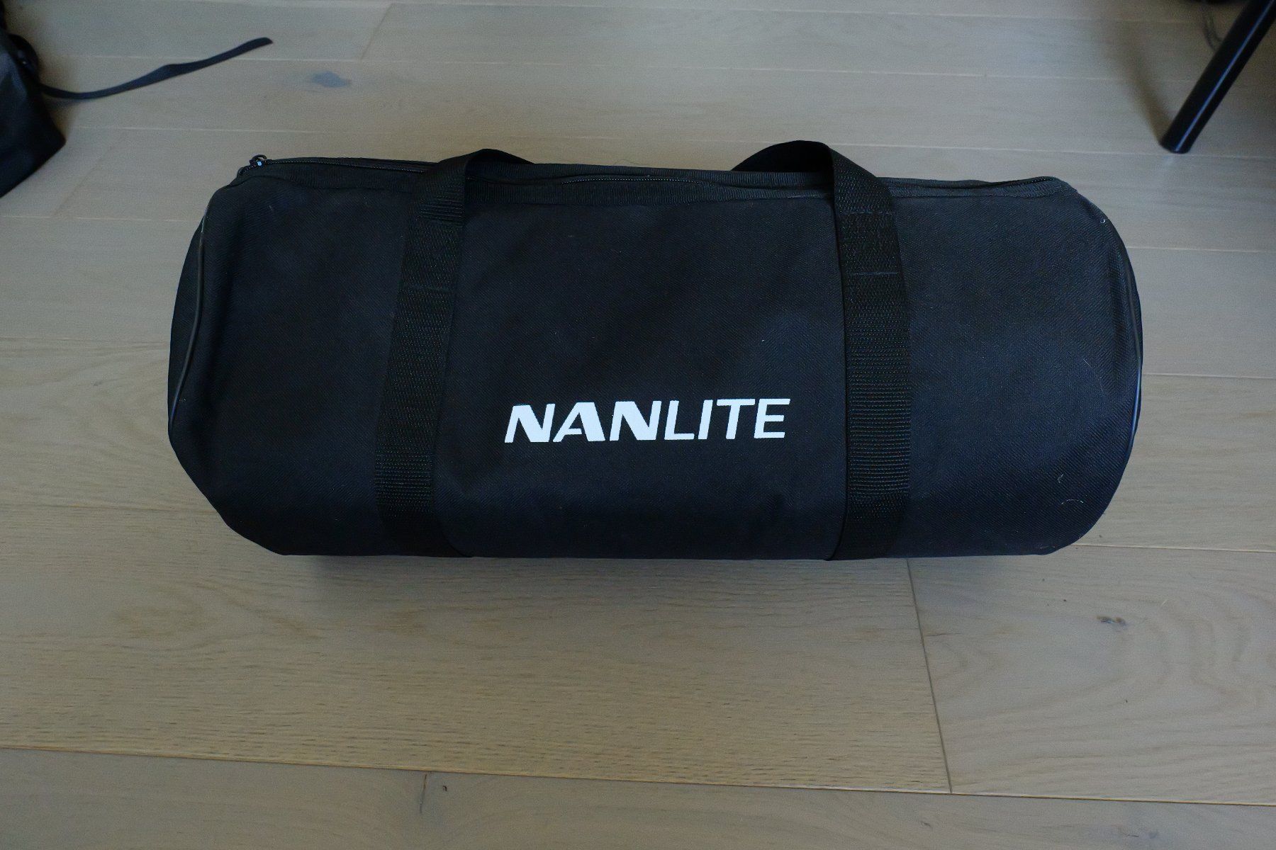 Lampade: Nanlite Forza 60, lampe vidéo avec accessoires – Usato da Yverdon-les-Bains venduto da Fbarras 3