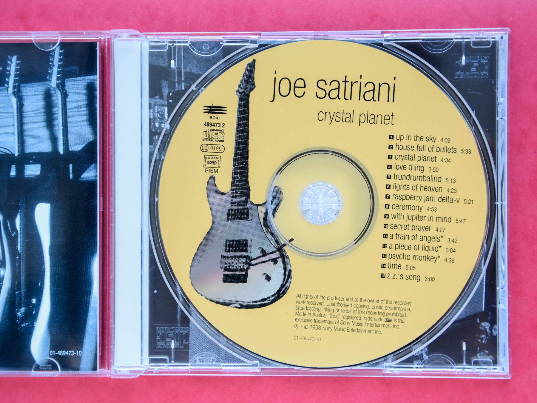 CDs: Joe Satriani - Crystal Planet – D'occasion à Belmont-sur-Yverdon par ag97 1